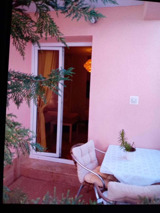 Apartments Garden Ровинь Экстерьер фото