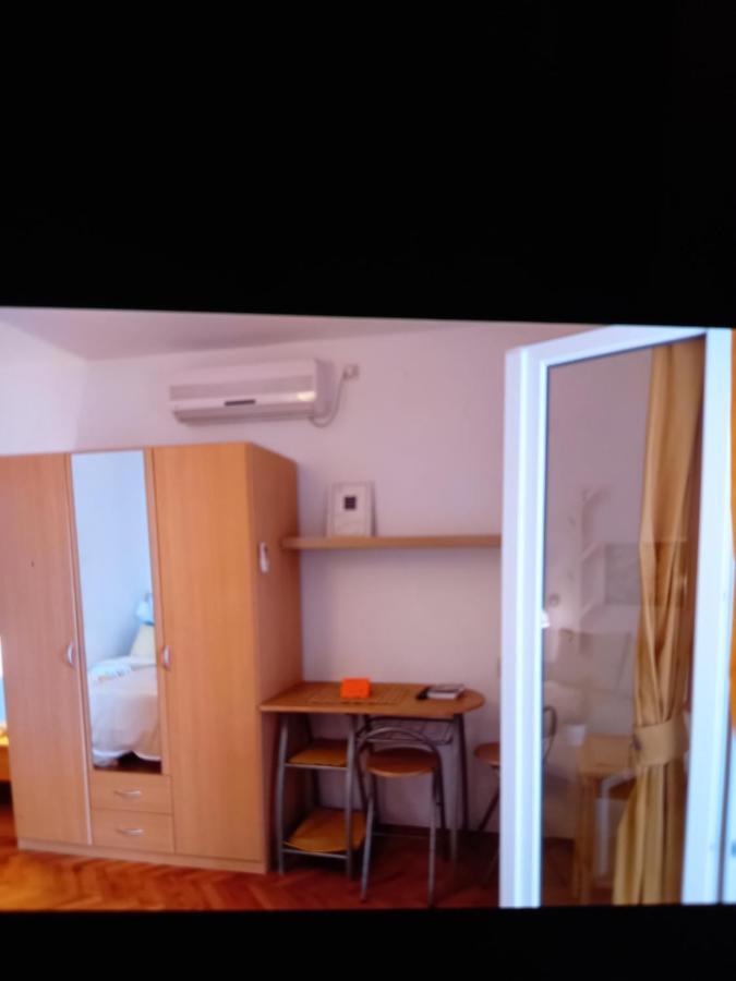 Apartments Garden Ровинь Экстерьер фото